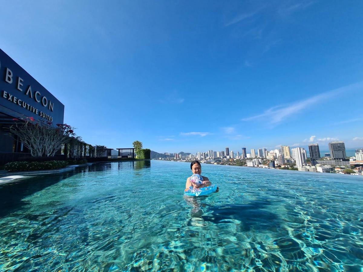 Beacon Executive Suite - Skypool Penang View George Town Exterior photo
